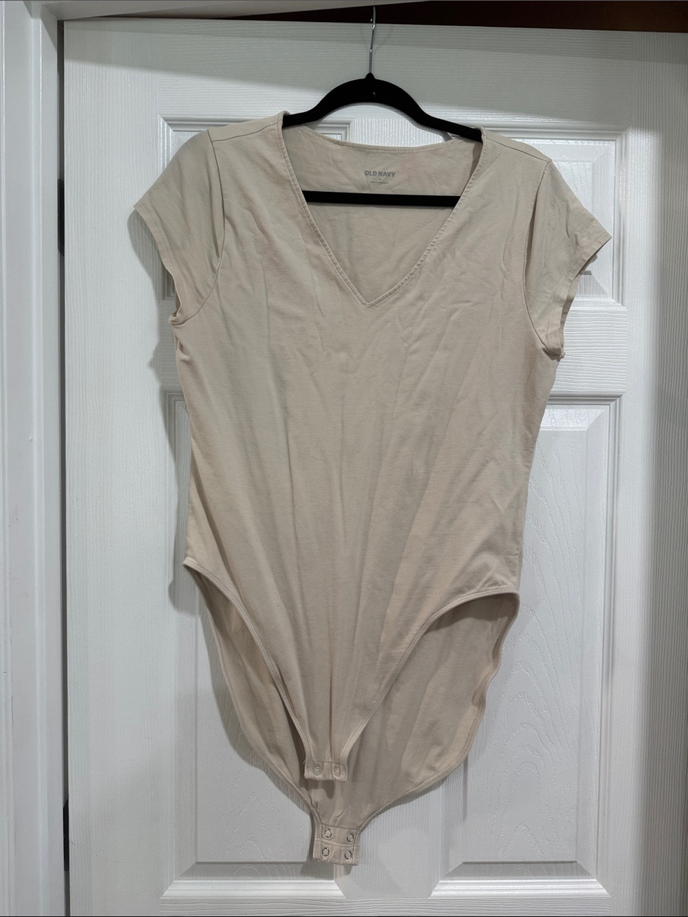 Old Navy Cream Short Sleeve V-Neck Bodysuit